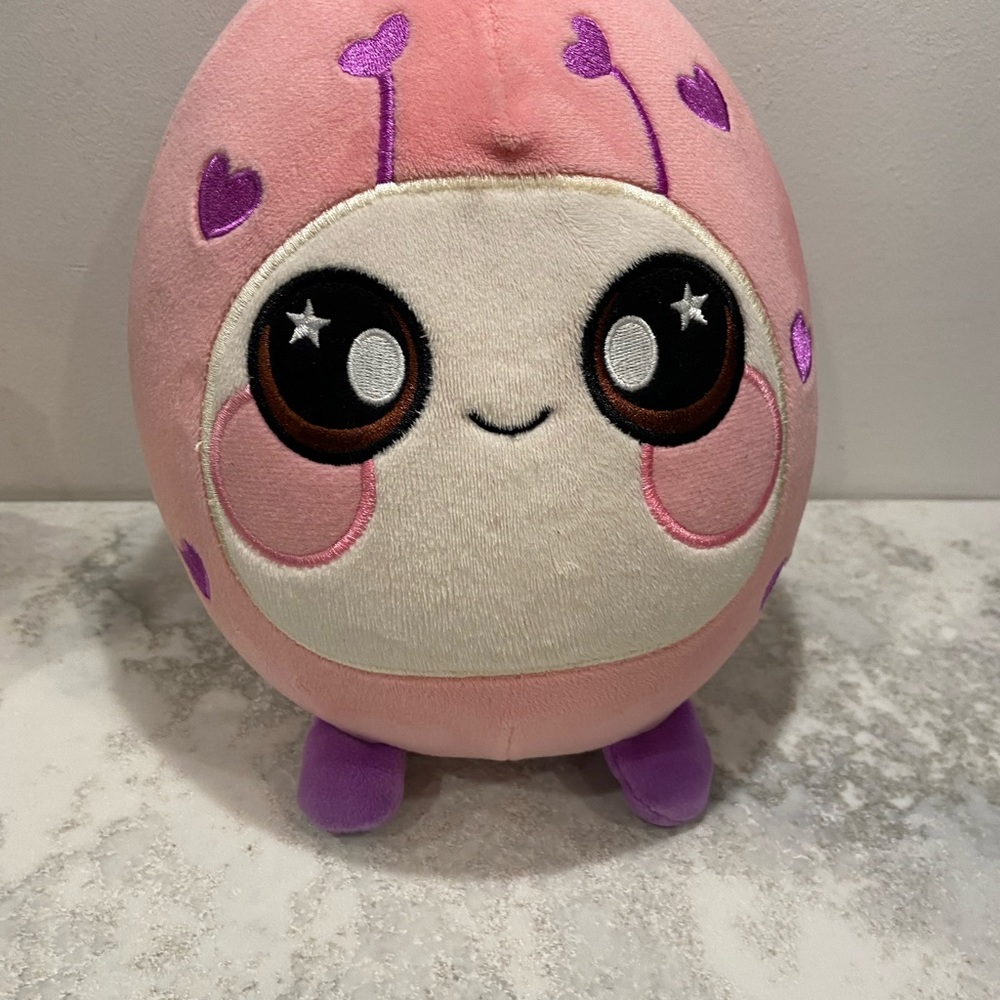 Squeezamal 8” Pink Ladybug